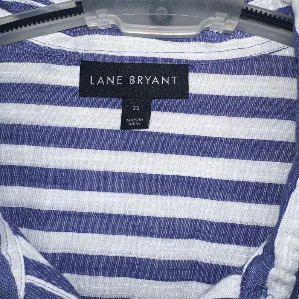 Lane Bryant Blue and White Striped Casual Shirt Women’s size 22. - Picture 3 of 3